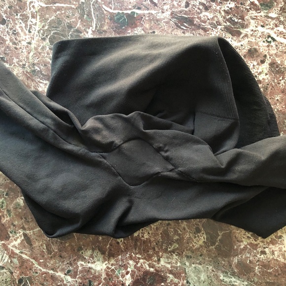 {Spanx} Takes Off Seamless Shaping Leggings - Picture 4 of 5